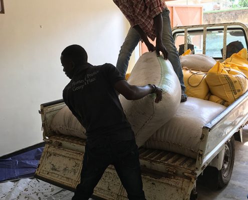 Rice and beans for refugees from South Sudan