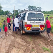 Heavy rain in Uganda causes vehicle problems